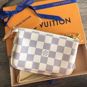 Louis Vuitton Mini Pochette Azur NIB